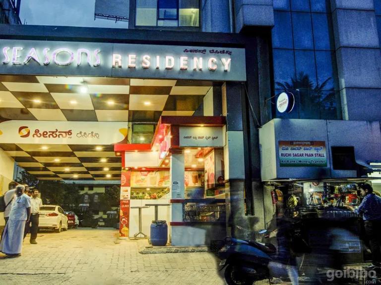 Seasons Residency Hotel