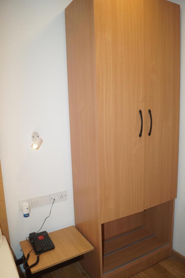 Omatra Alchemy Suites Hotel 3*