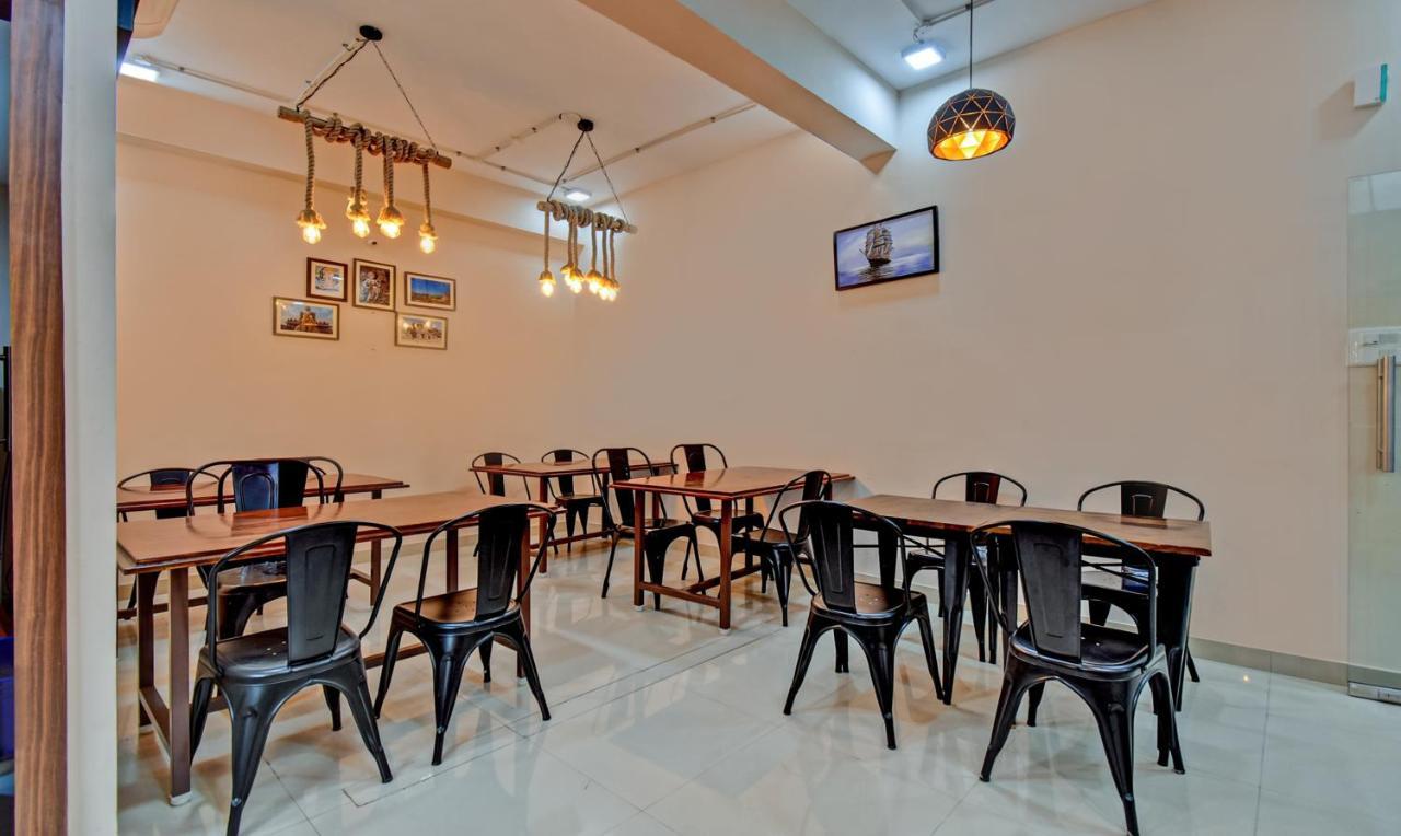 Treebo Trend Apple Tree & Suites 3* Bangalore