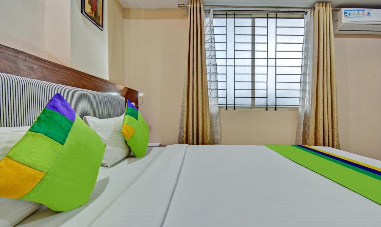 Treebo Trend Apple Tree & Suites Hotel