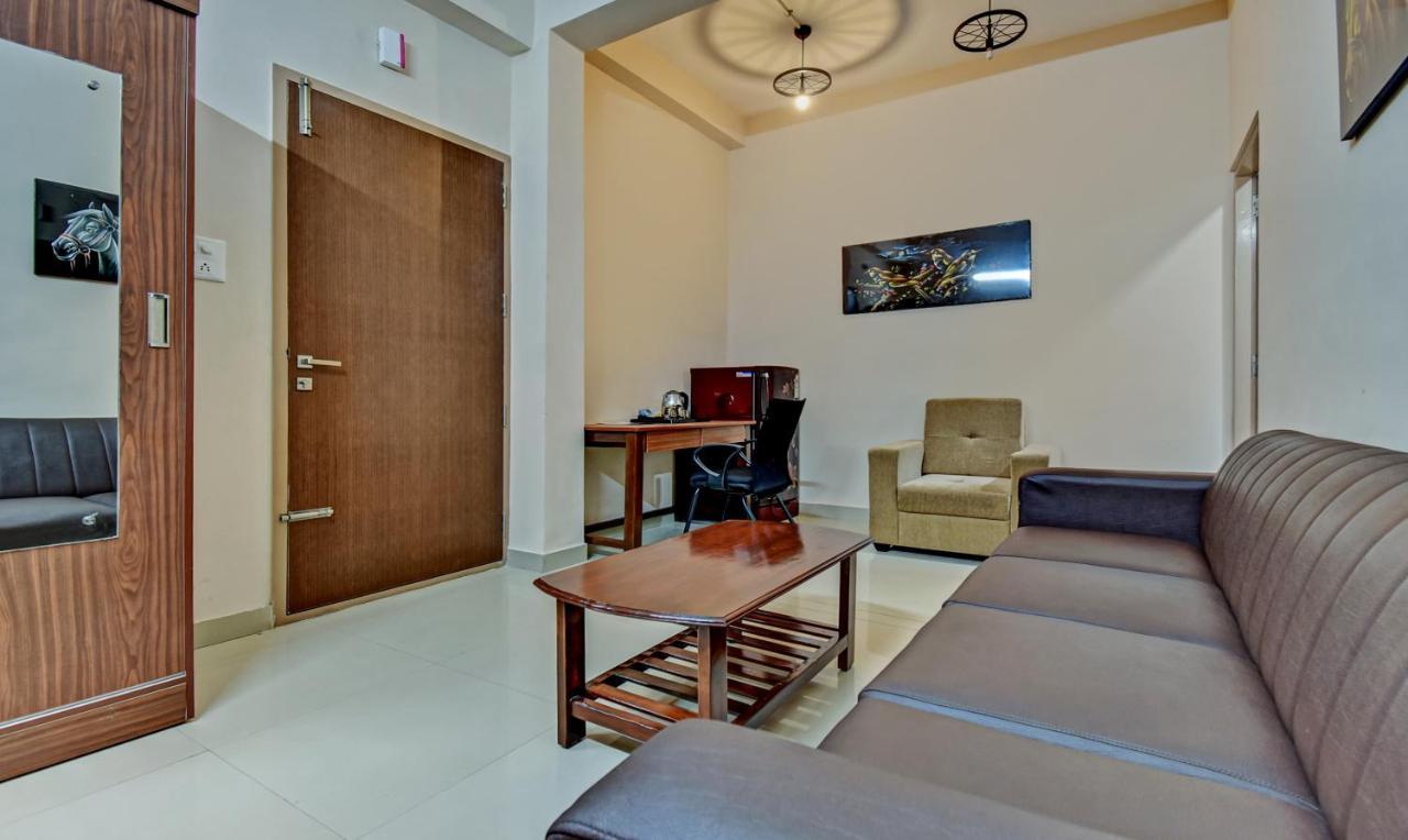 Hotel Treebo Trend Apple Tree & Suites 3*