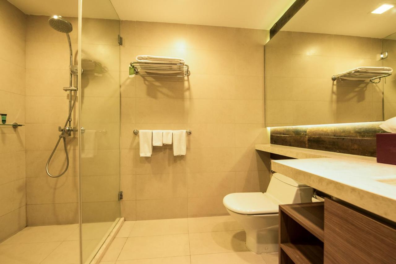Oakwood Whitefield Hotel