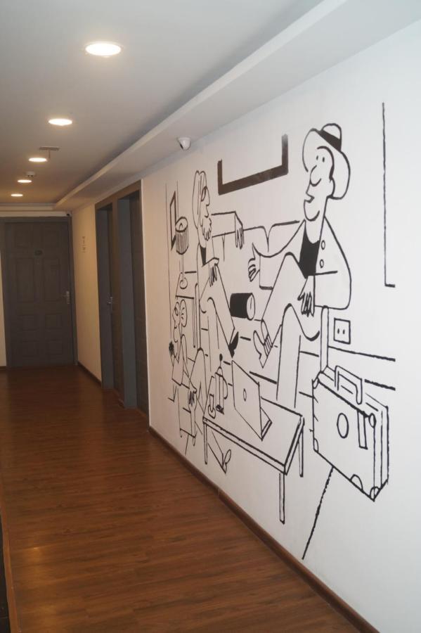 Hotel Omatra Alchemy Suites 3*