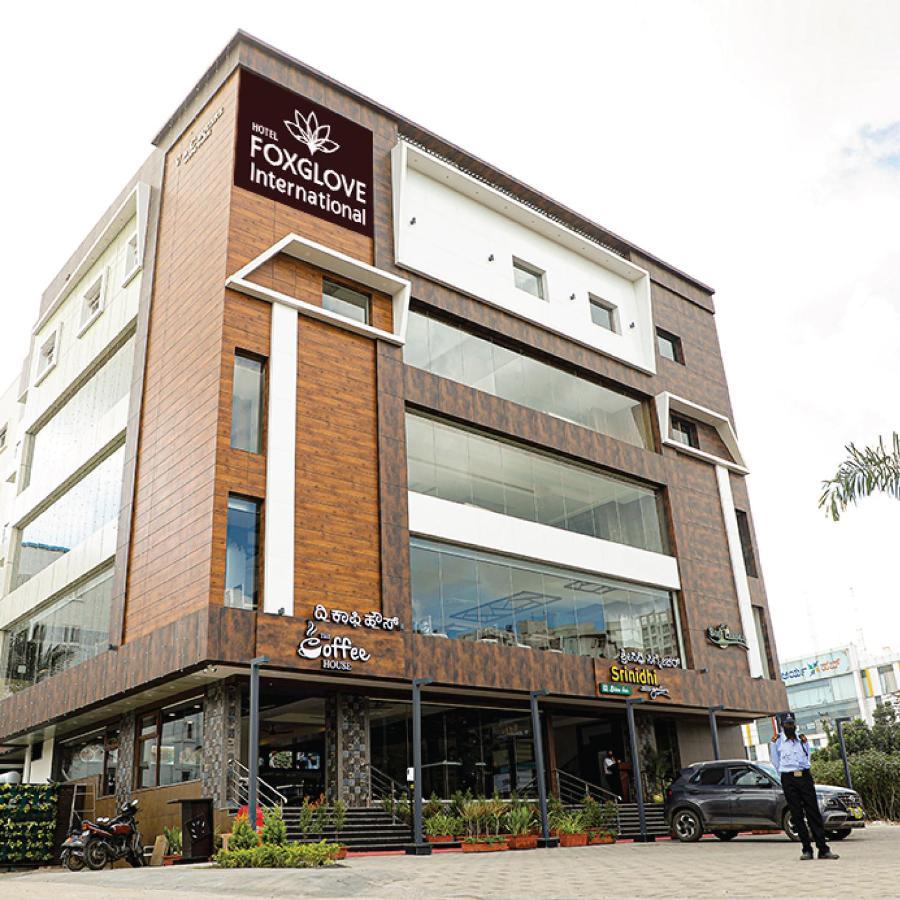 Foxglove International Hotel 3*