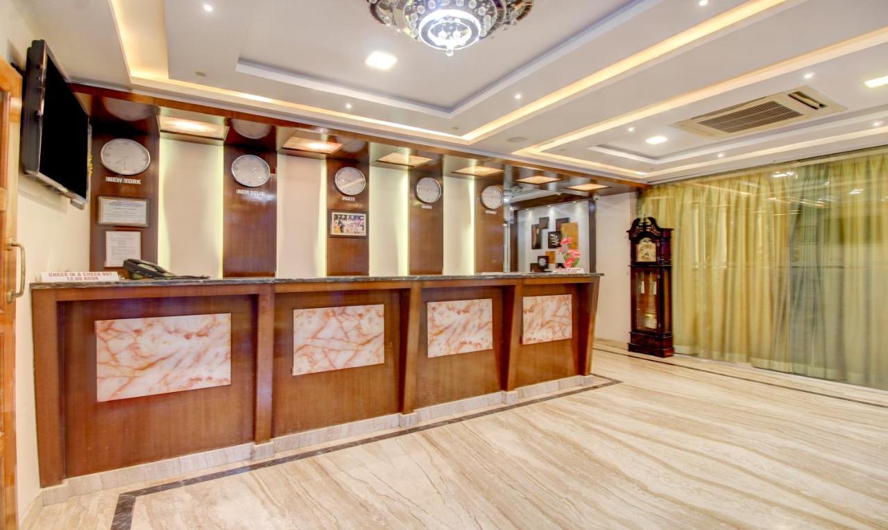 Hotel Treebo The Sai Leela R T Nagar 3*