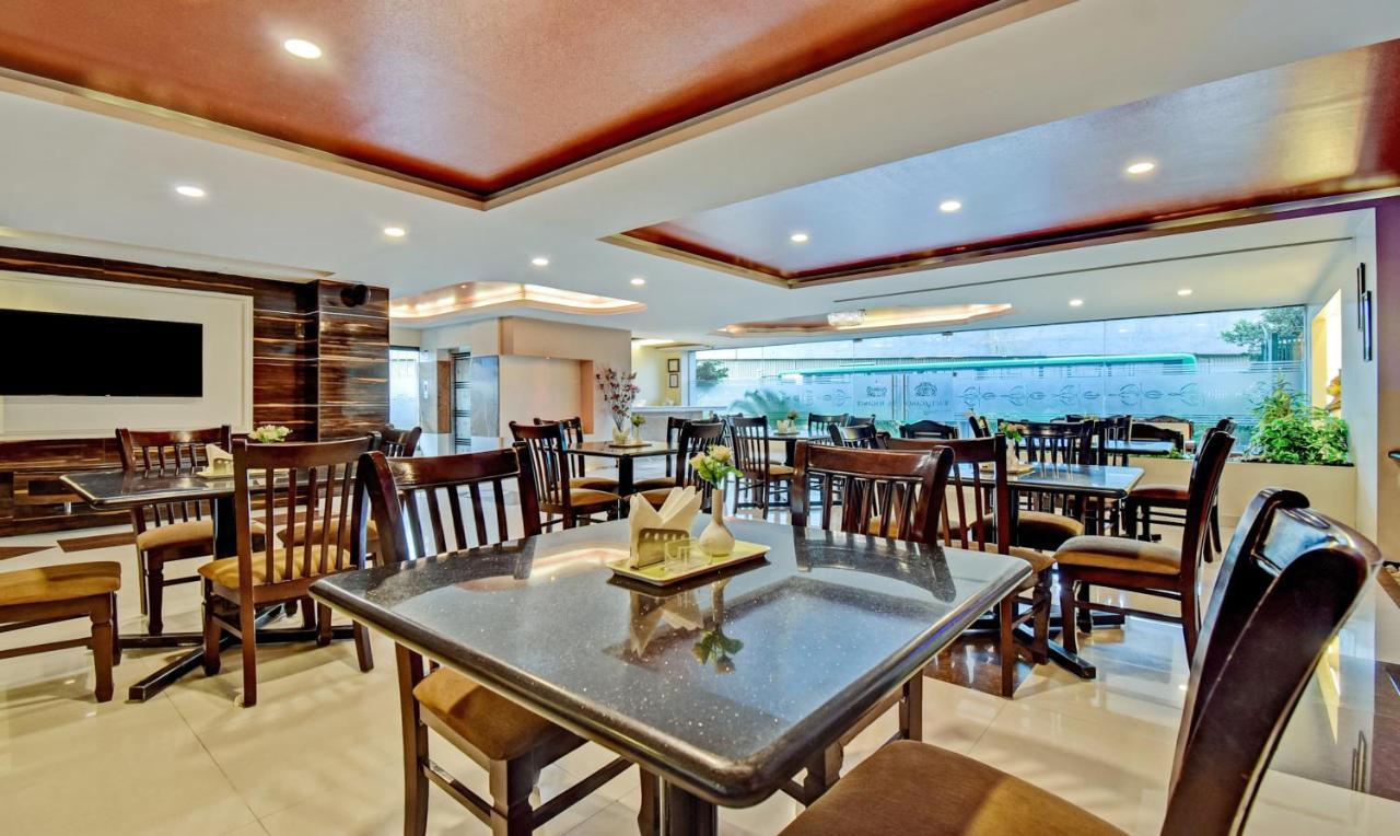 Treebo Raj Elegance Manyata Tech Park Hotel 3*