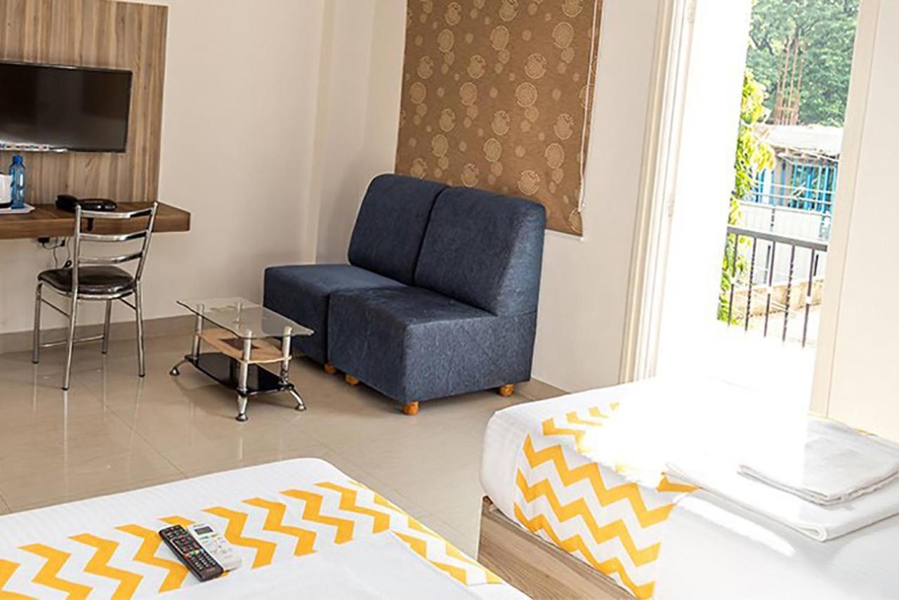 Fabexpress Hibiscus Suites Hebbal 3* Bangalore