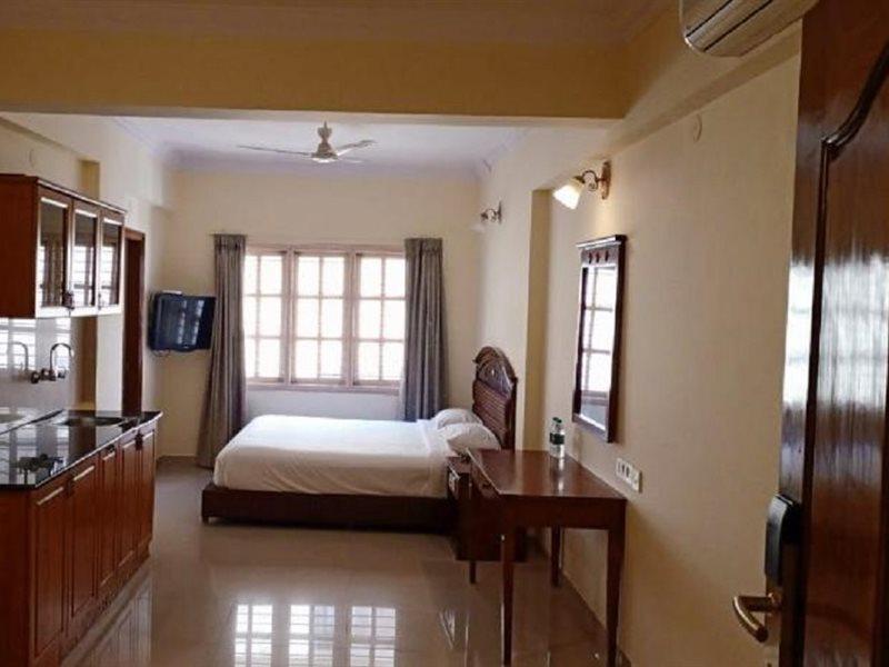 Hotel Hyde Park Bangalore