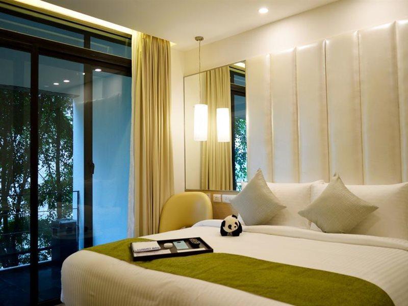Sarovar Portico Outer Ring Road 4*
