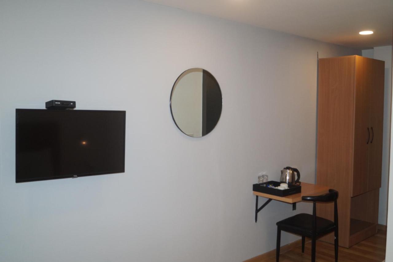 Hotel Omatra Alchemy Suites 3*