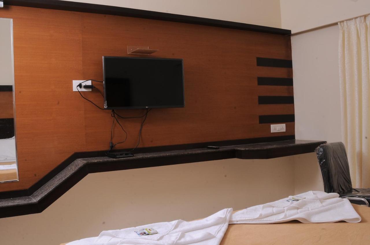 Hlvgrandinn Hotel *
