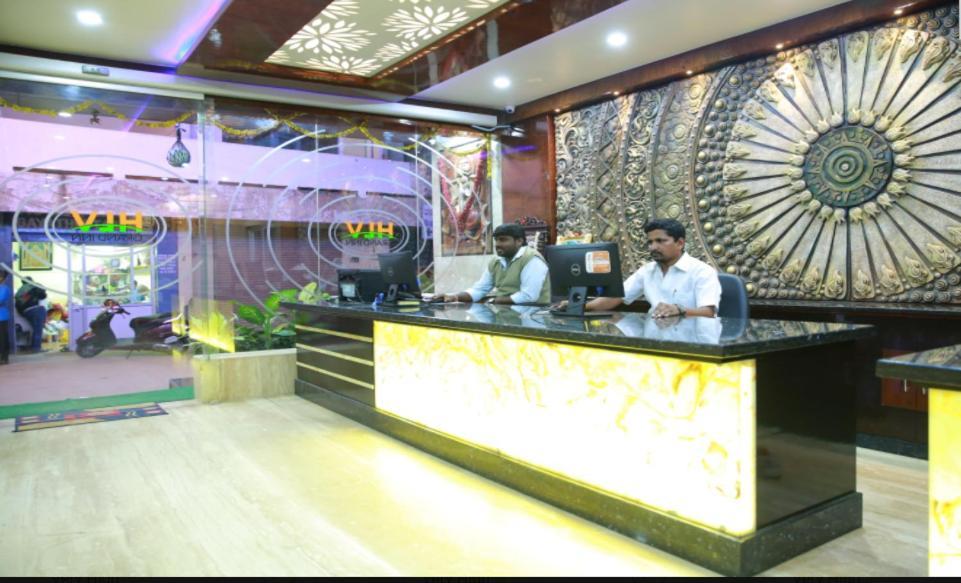 Hotel Hlvgrandinn Bangalore