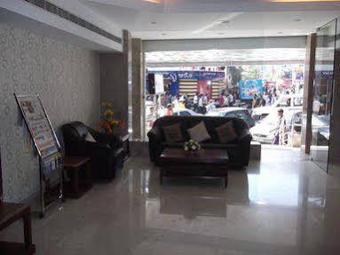 The Curzon Court Hotel 2*