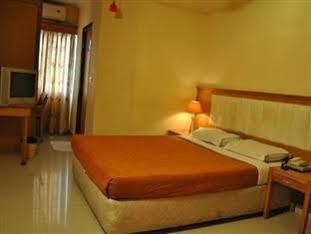 Empire Street 3* Bangalore