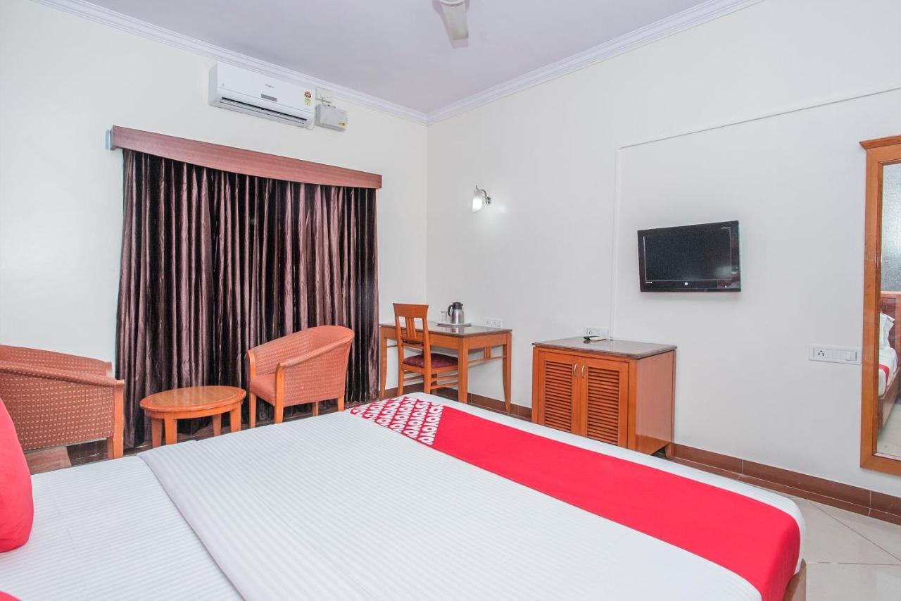 Chetan International Hotel
