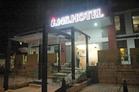 Istay Infantry Road Hotel