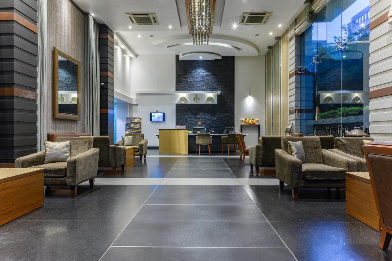 Aparthotel Melange Astris