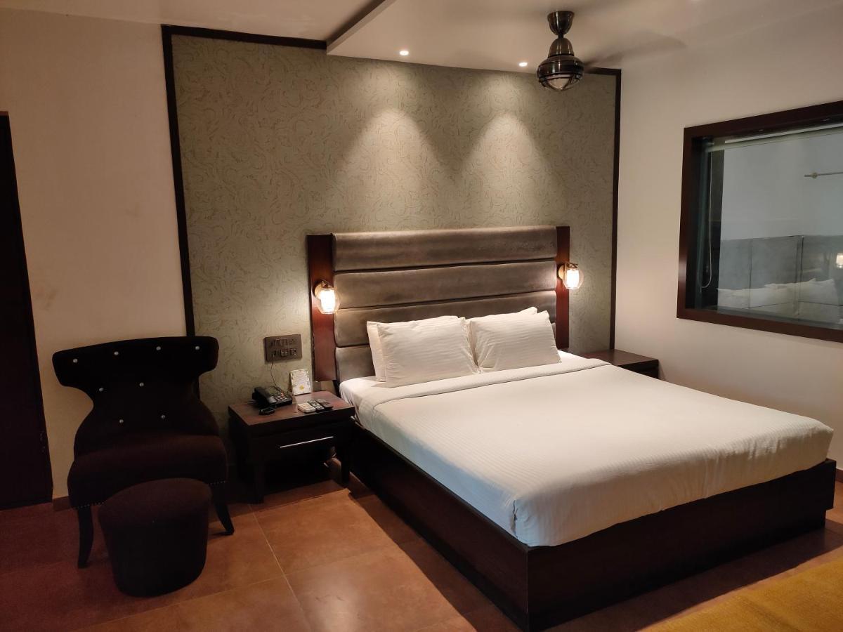 Resort Village 3*
