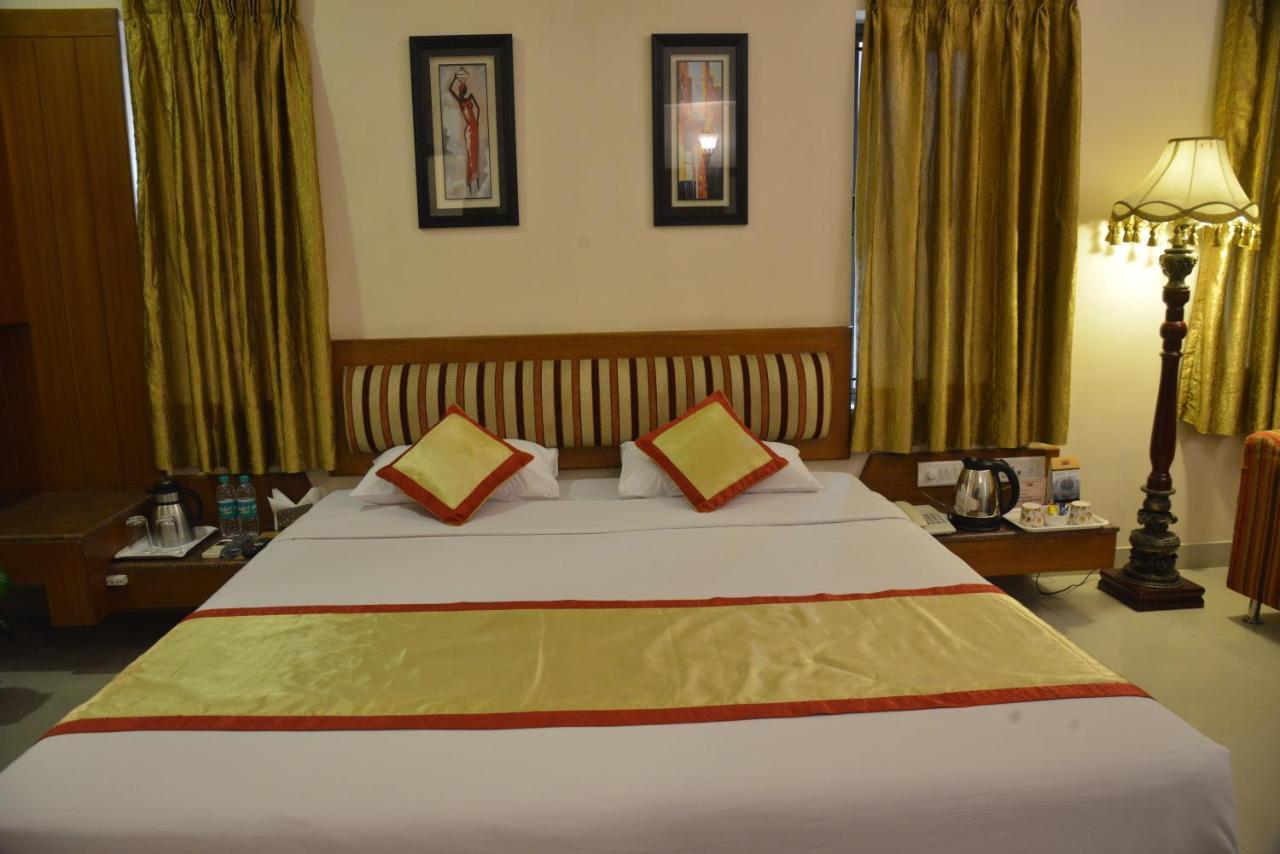 Inn Pai Vista, Kr Road Bangalore