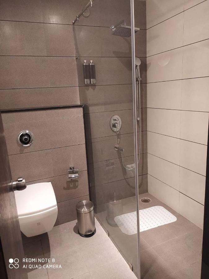 Foxglove International 3* Bangalore