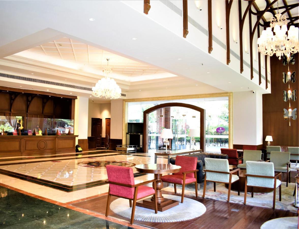 Royal Orchid Hotel 5*
