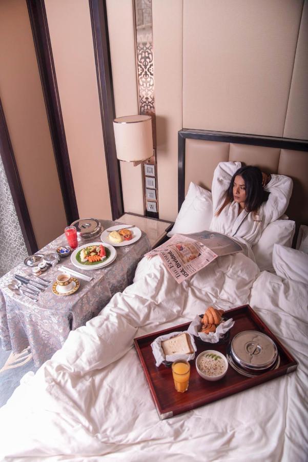 Hotel Shangri-la