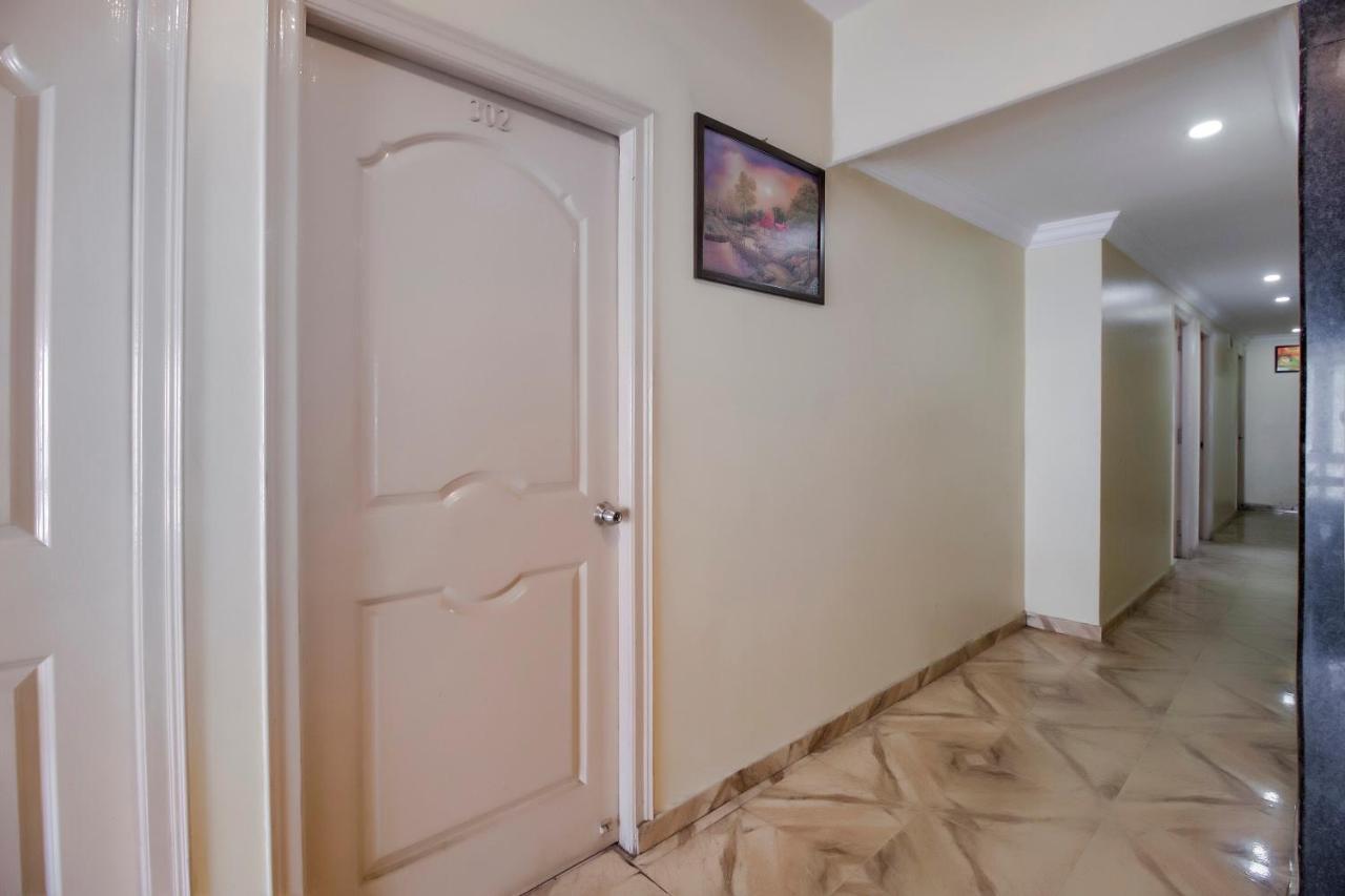 Spot On 76312 Sri Balaji Comforts Hotel 2*