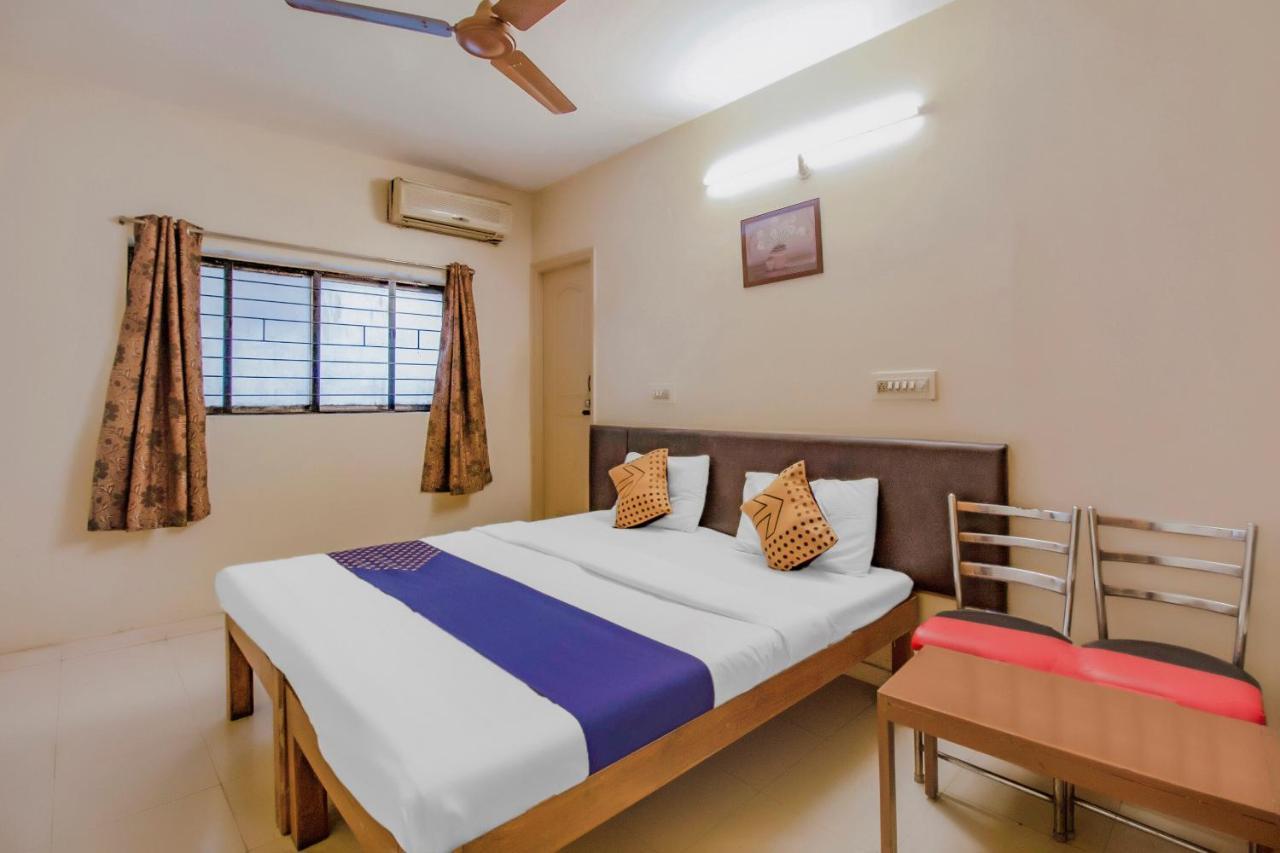 Hotel Spot On 76312 Sri Balaji Comforts