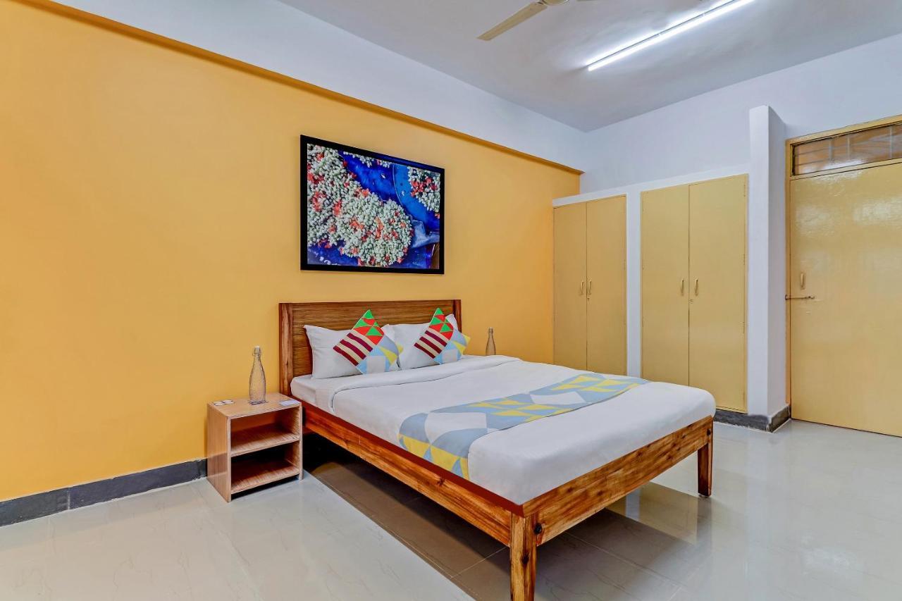 Guest house Oyo 79879 Elite Jp Nagar