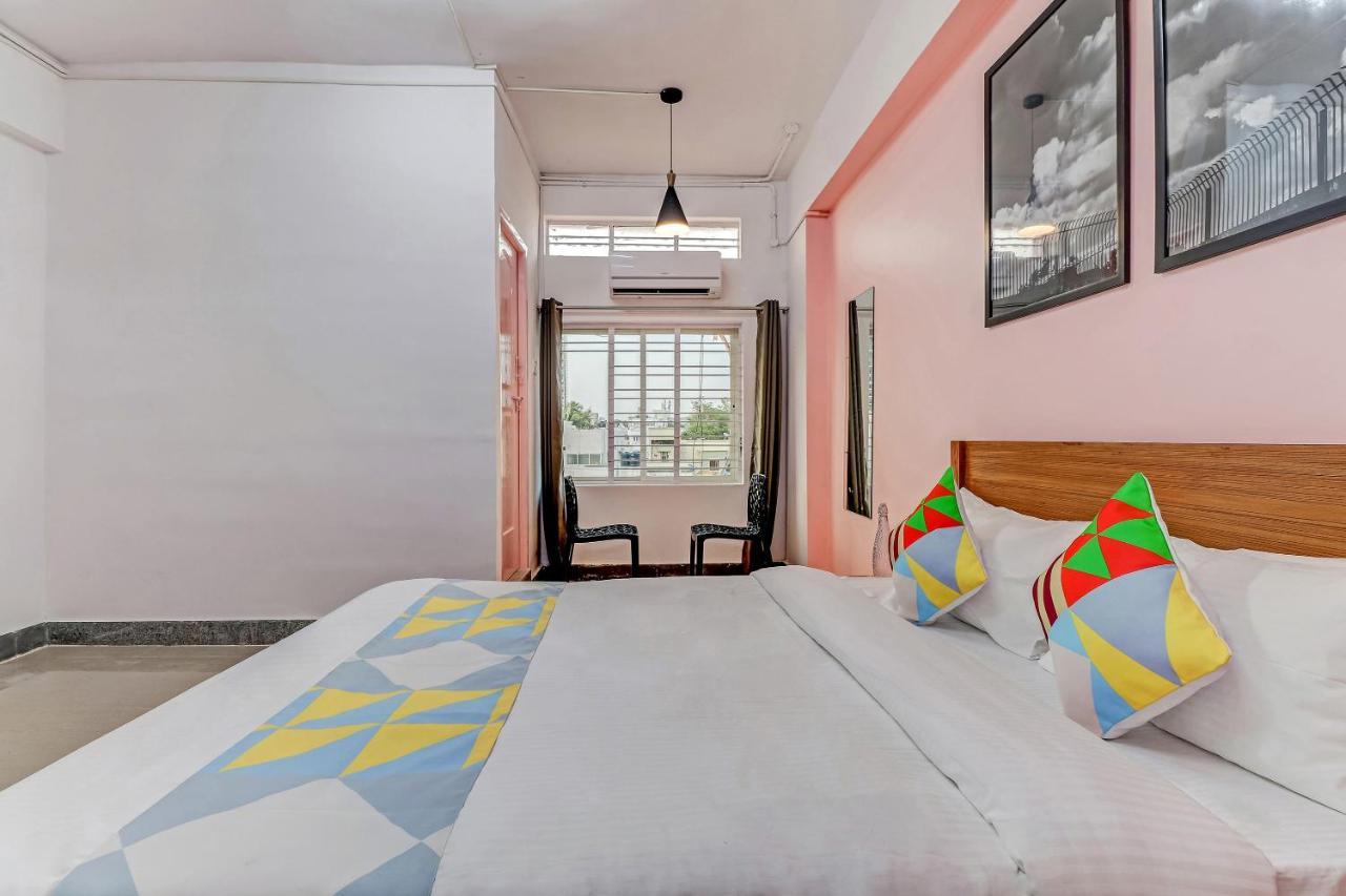 Oyo 79879 Elite Jp Nagar
