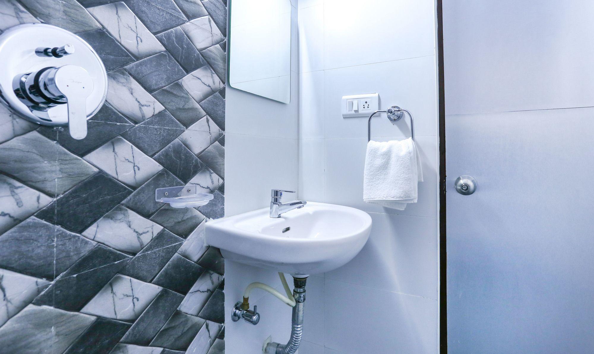 Fabhotel Rotano - Yelahanka Hotel 3*