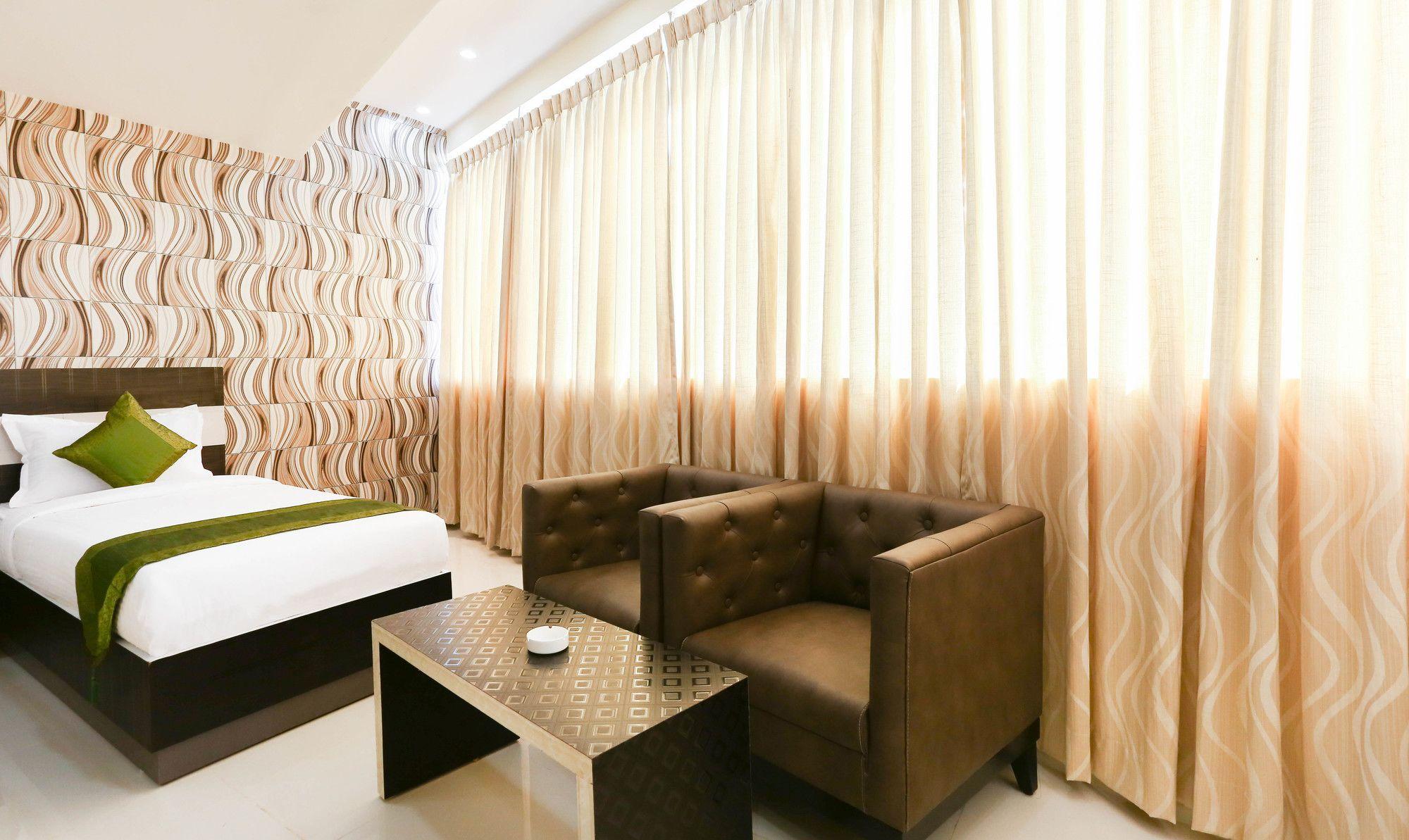 Fabhotel Rotano - Yelahanka Bangalore