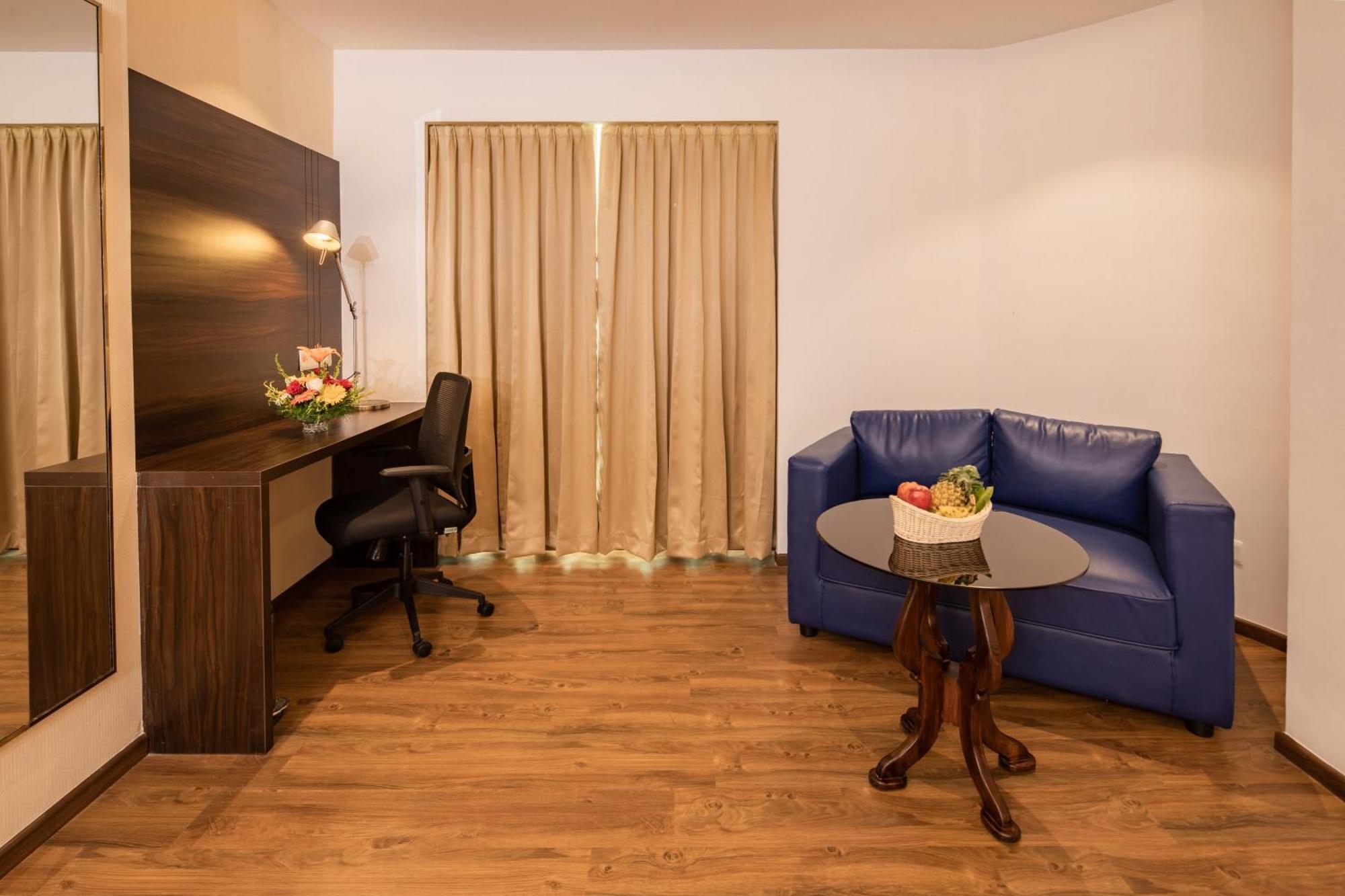 Hotel Goldfinch 4*