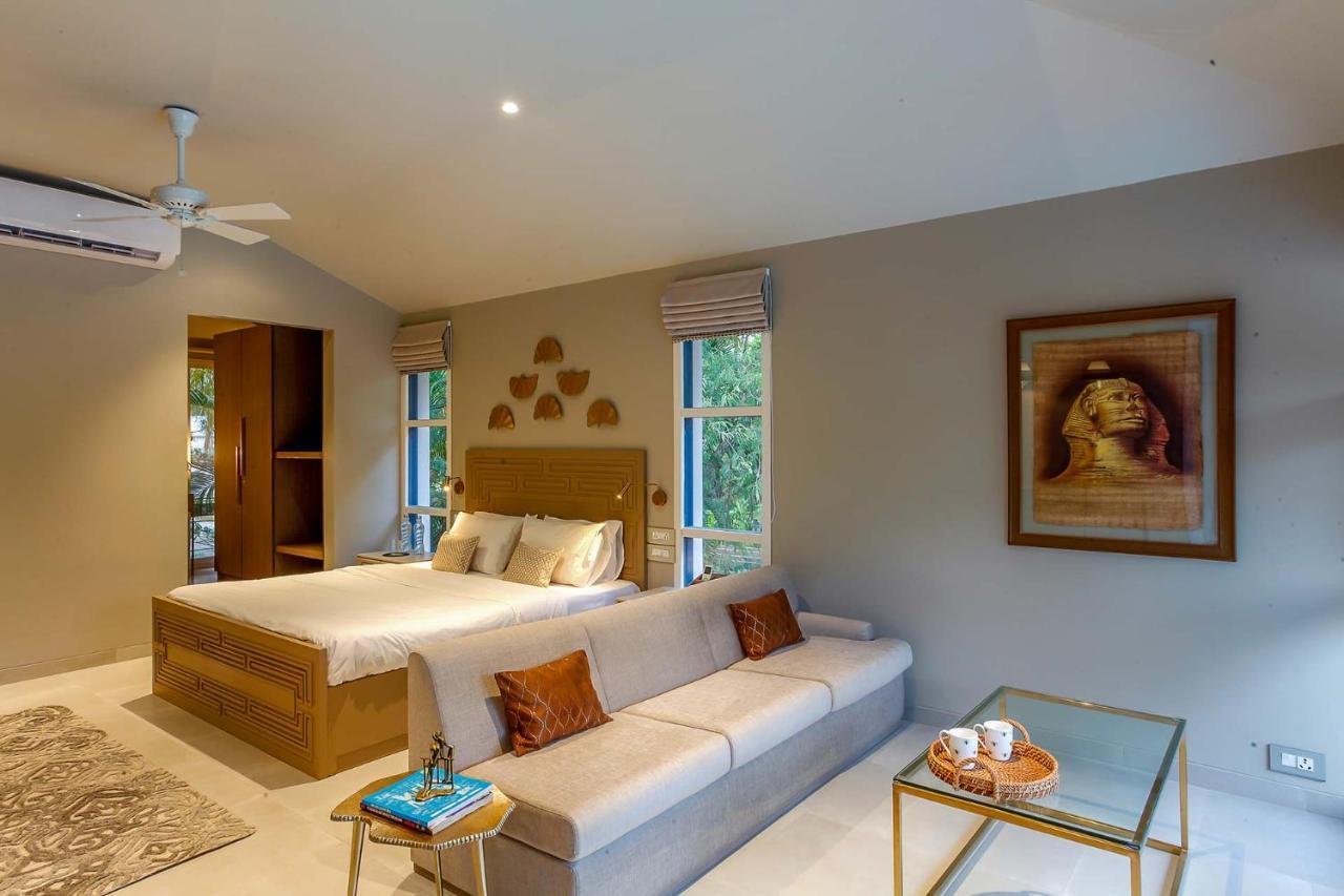 Villa Stayvista At Ananta - Breakfast Included & Basketball Court
