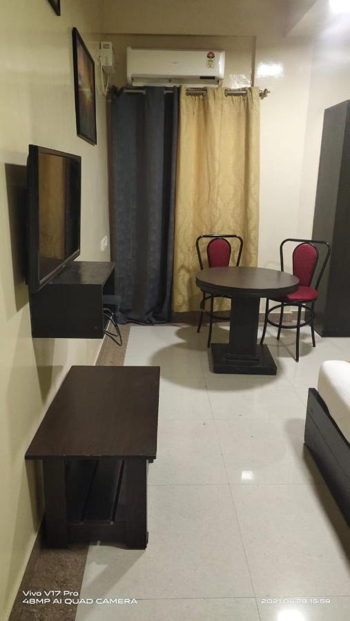 Hotel Palm Near Christh University&dairy Circle Bangalore
