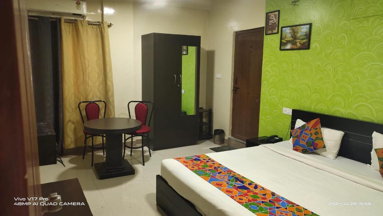 Hotel Palm Near Christh University&dairy Circle Bangalore