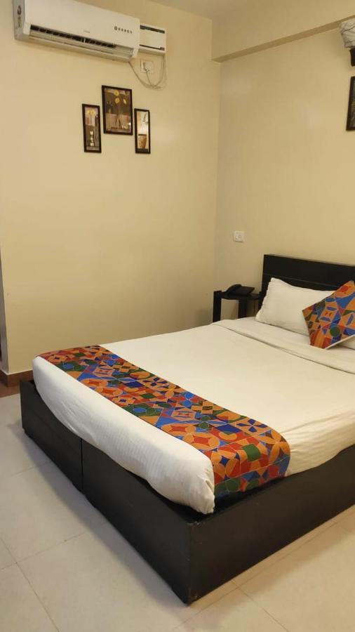 Palm Near Christh University&dairy Circle Hotel 2*