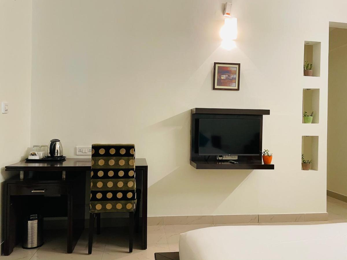 Sanctum Domlur Hotel 3*