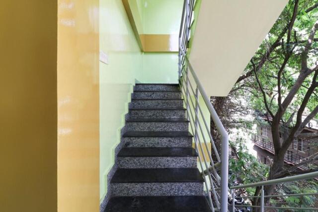 Palm Near Christh University&dairy Circle 2* Bangalore