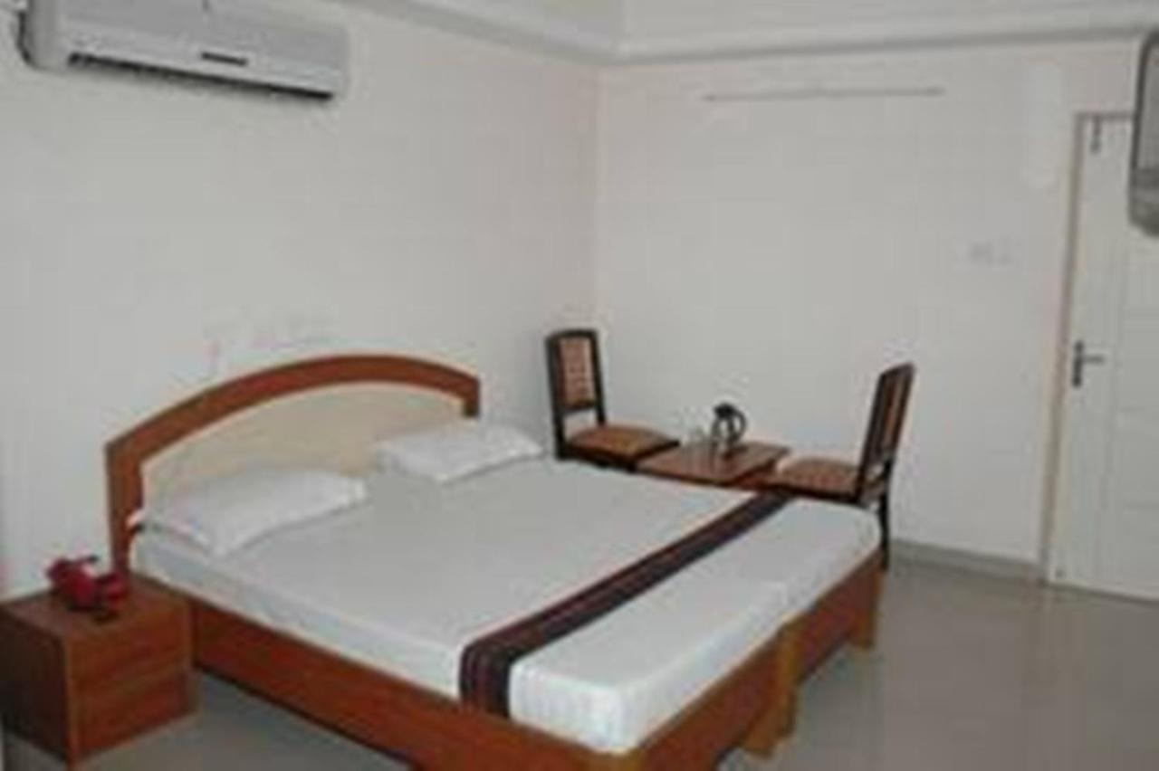 Hotel Surya Residency Majestic