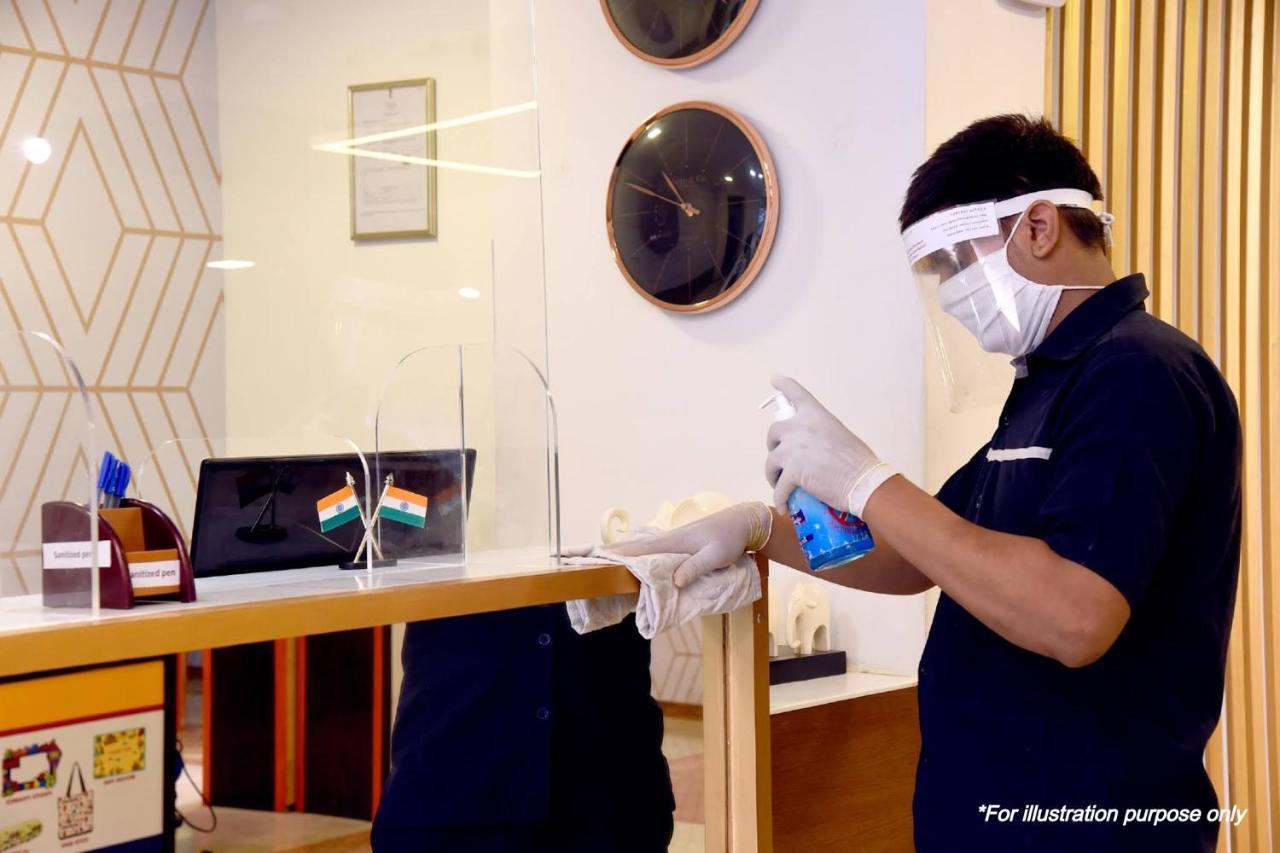 S.s.l.n Comforts Capsule hotel