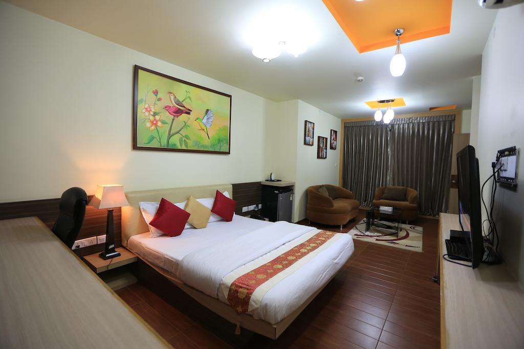 Apollo Sindoori Limited * Bangalore