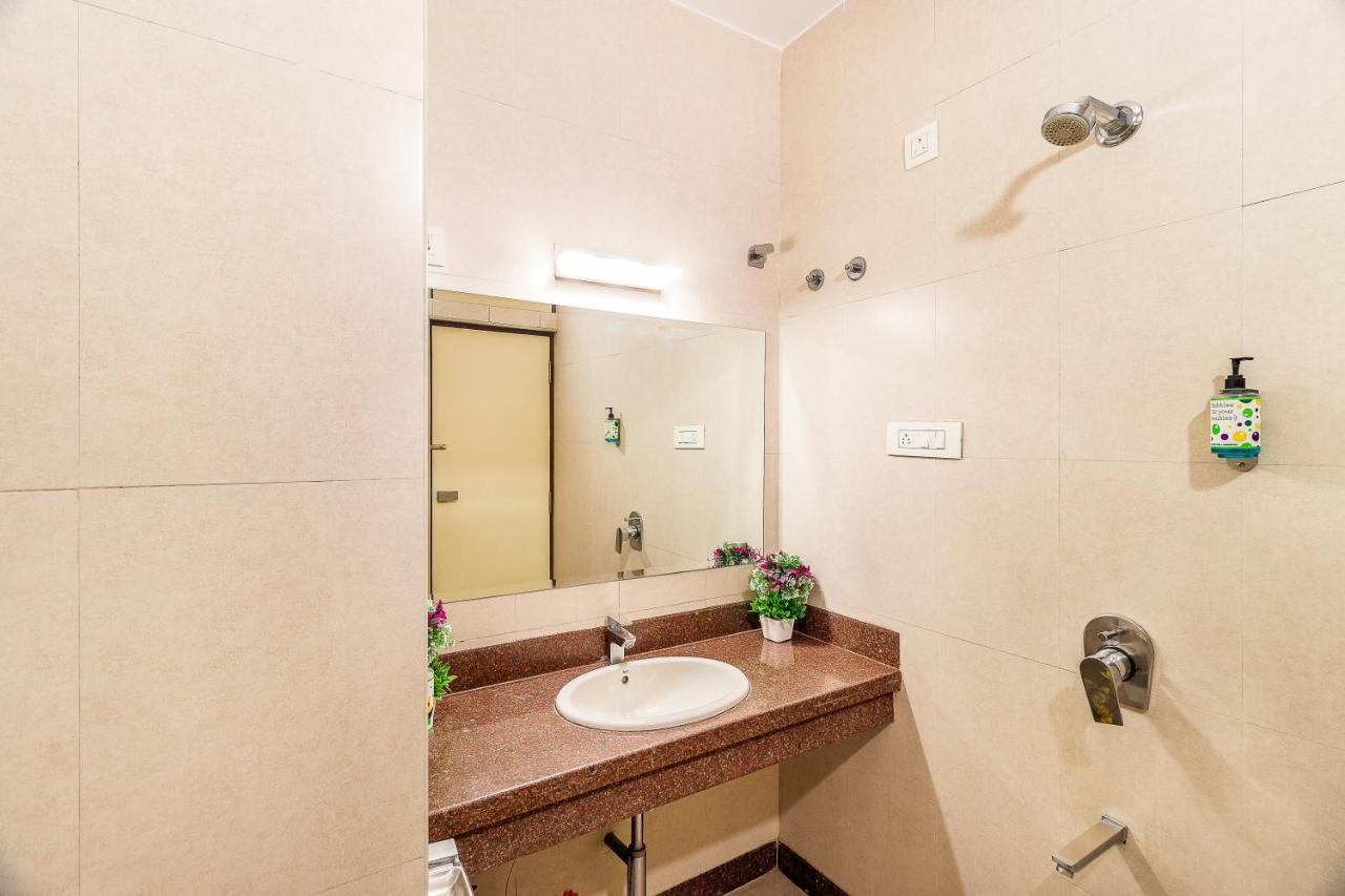 Octave Kanthi Comforts Hotel Bangalore