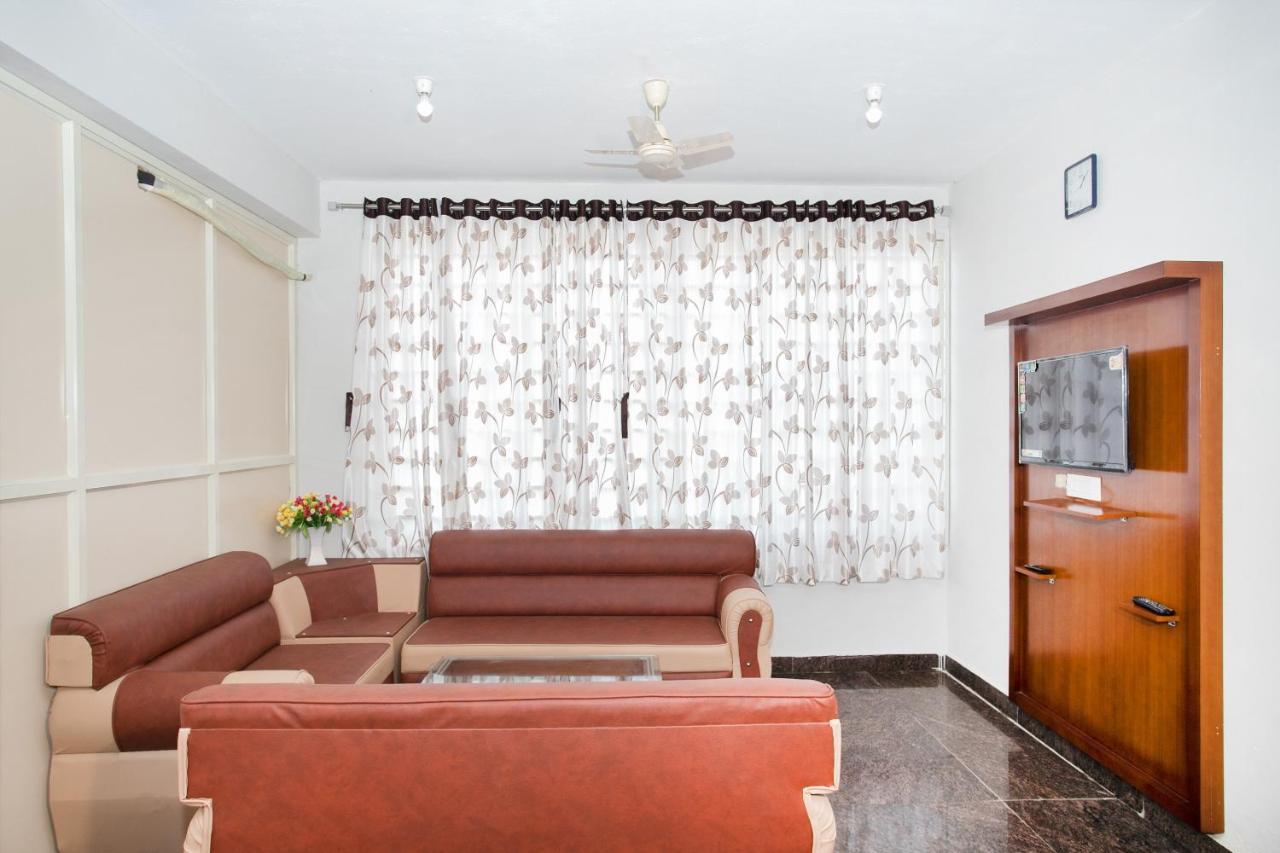 Hotel Oyo 11097 Grand Arabian Bangalore