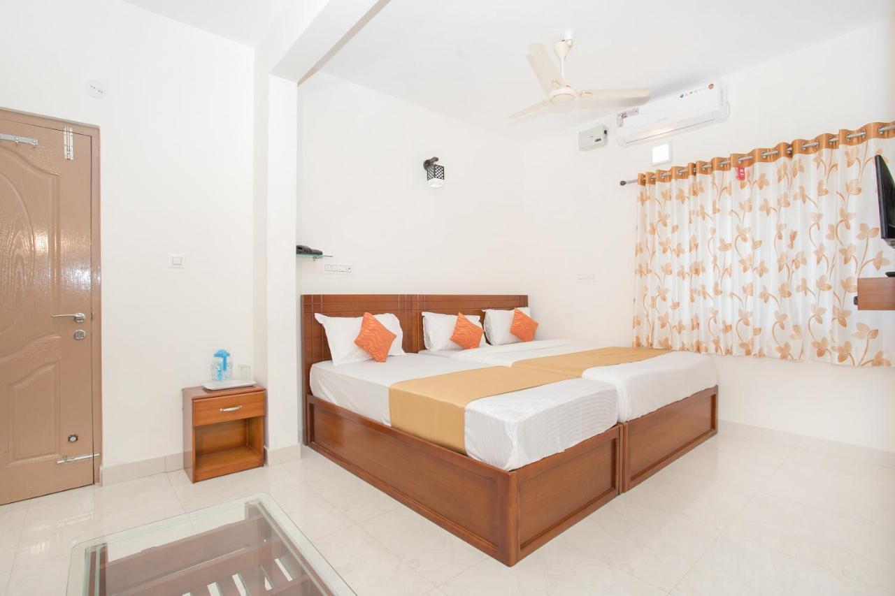 Oyo 11097 Grand Arabian Hotel Bangalore