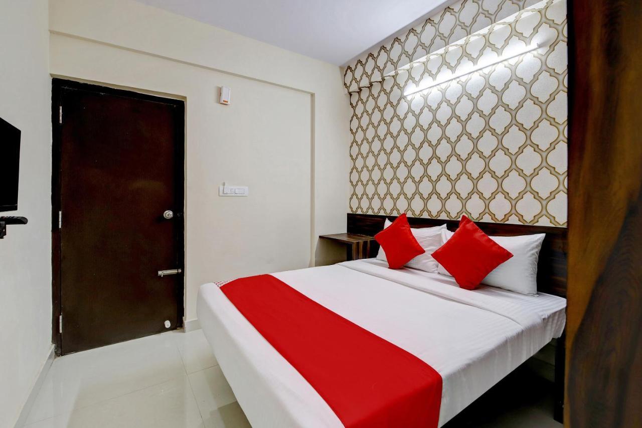 Hotel Oyo Flagship Varcity Pearl Near Nexus Mall Koramangala Bangalore