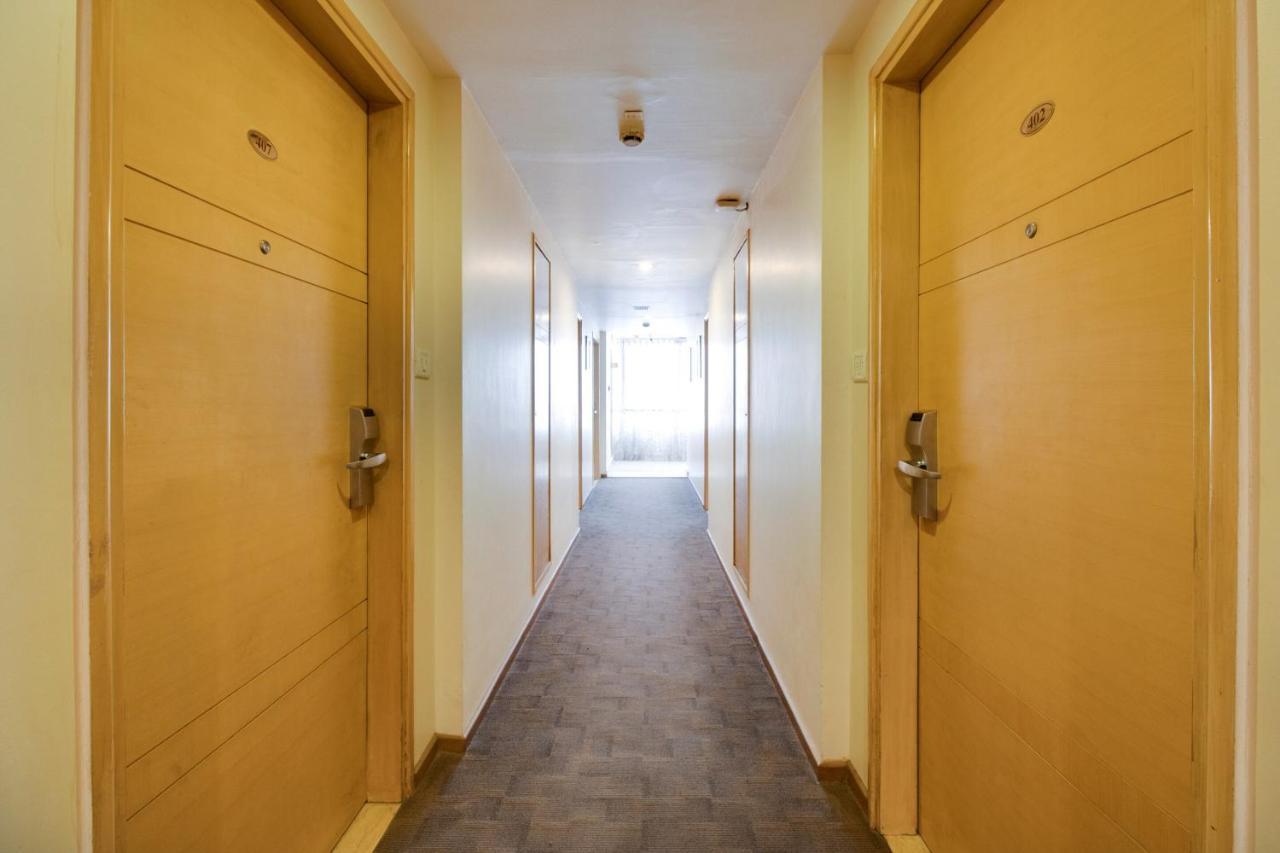 Hotel La Sara Hometel Bangalore