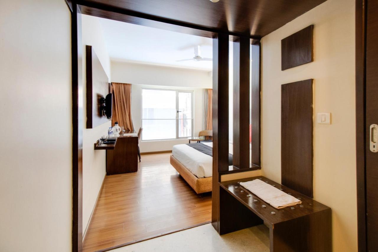 La Sara Hometel Bangalore