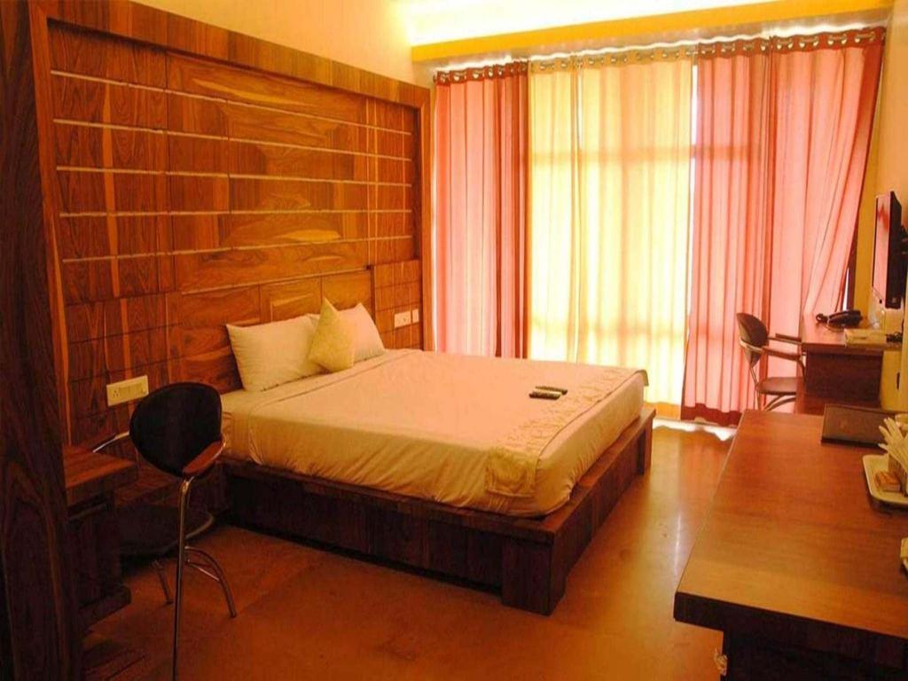 Mak Hotel Bangalore