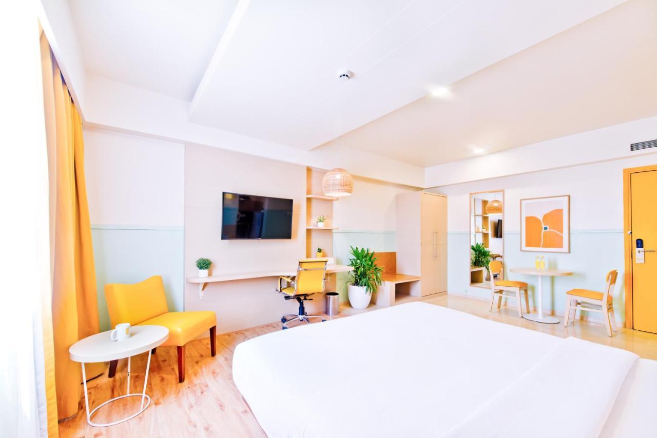 Hotel Bloom - Indiranagar Bangalore